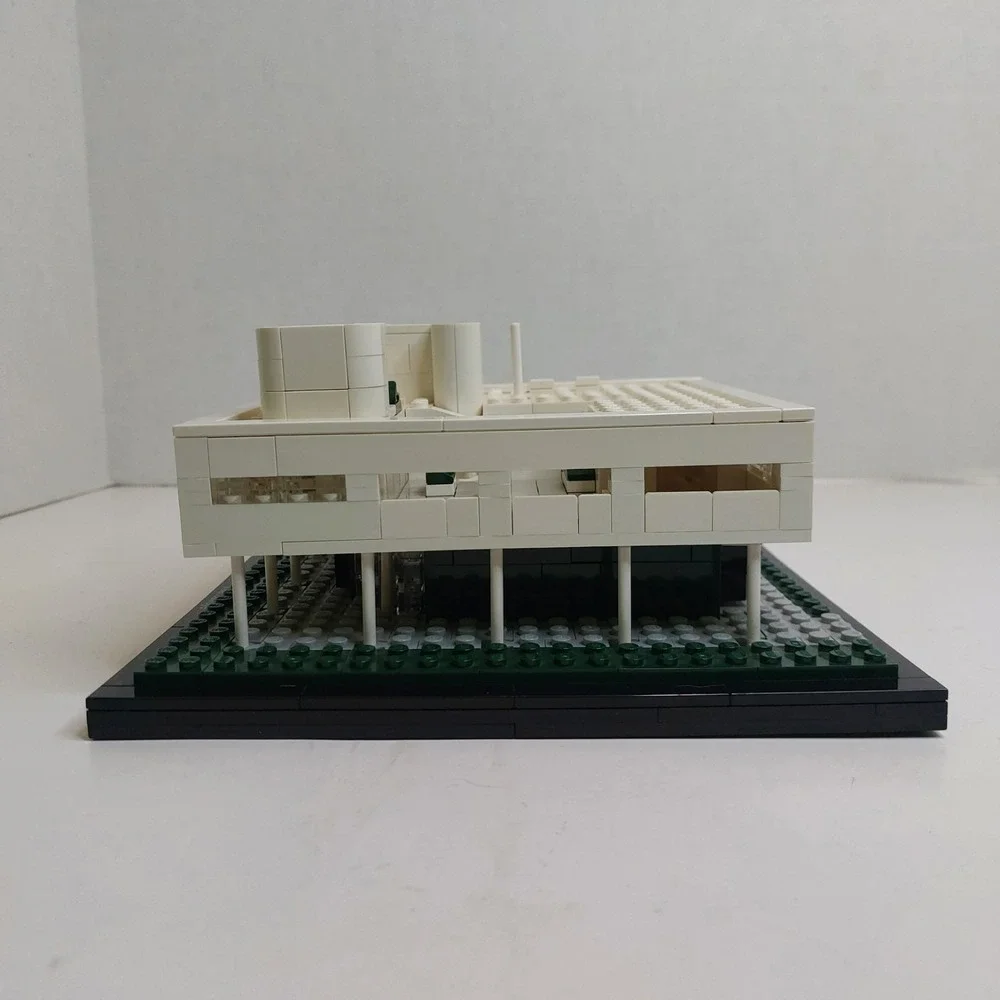 LEGO Architecture Villa Savoye 21014 Complete Display Model No Box Manual